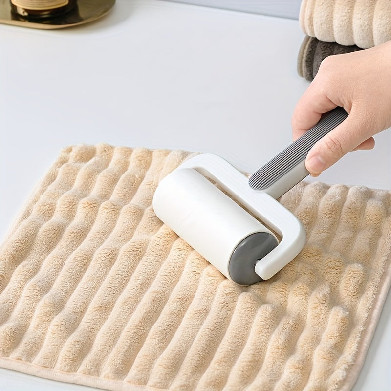 Two Easy, Soft, Quick-Drying Towels Made of Coral Fleece, Featuring Strong Absorbency, Softness, And No Shedding. Ideal for Hanging Use in Kitchens, Bathrooms, And Home Settings